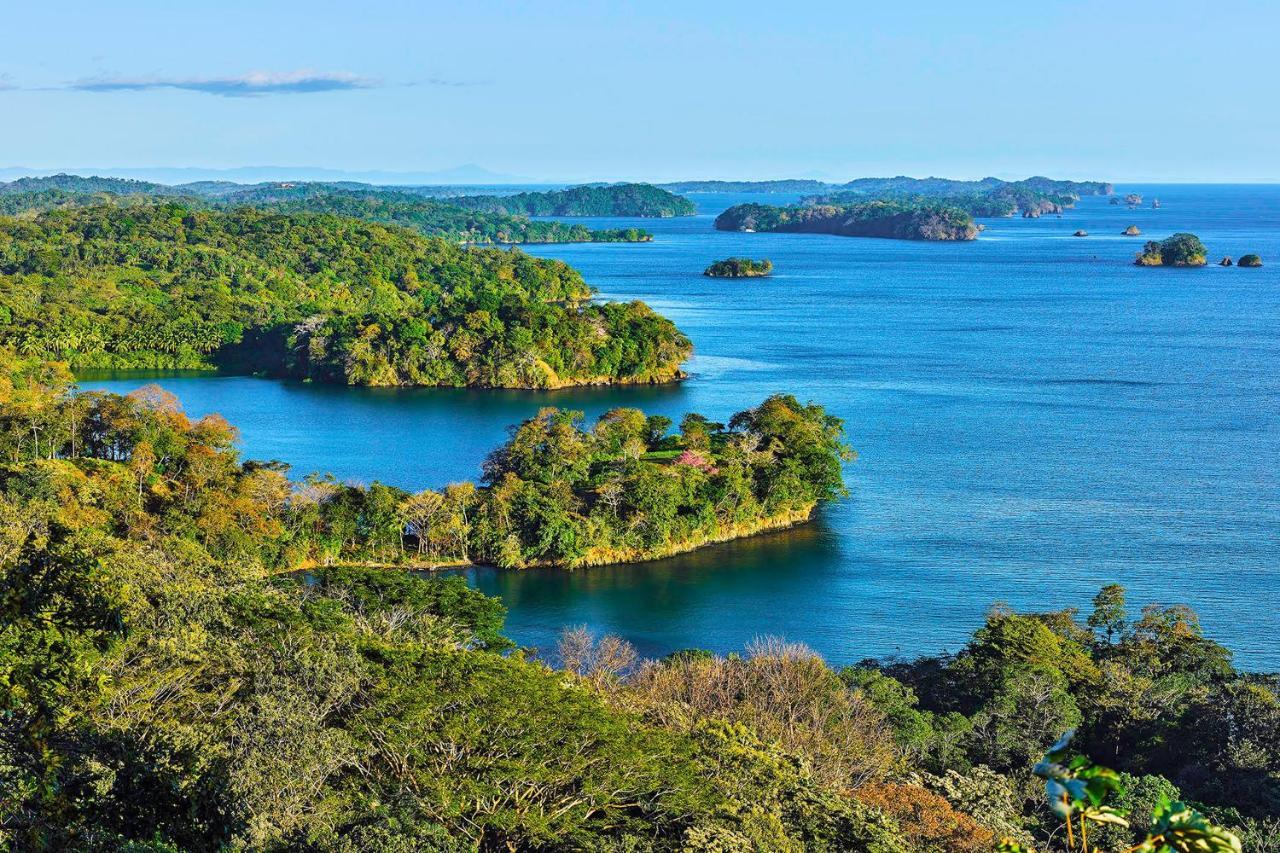 Готель Cala Mia Бока-Чіка Екстер'єр фото